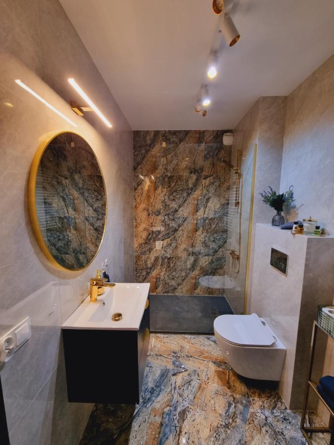 Apartament Jacuzzi Krasków Eksteriør bilde
