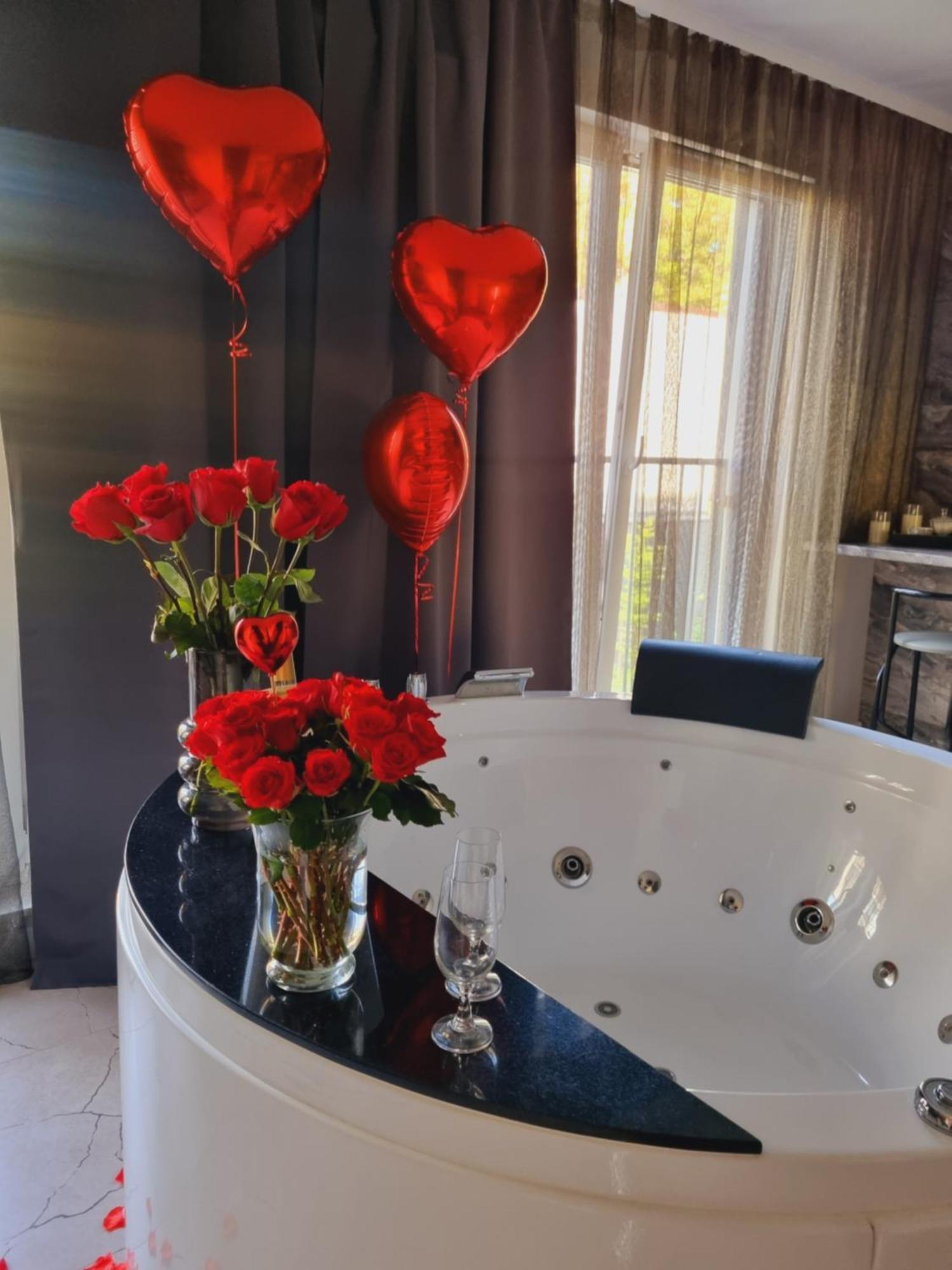 Apartament Jacuzzi Krasków Eksteriør bilde